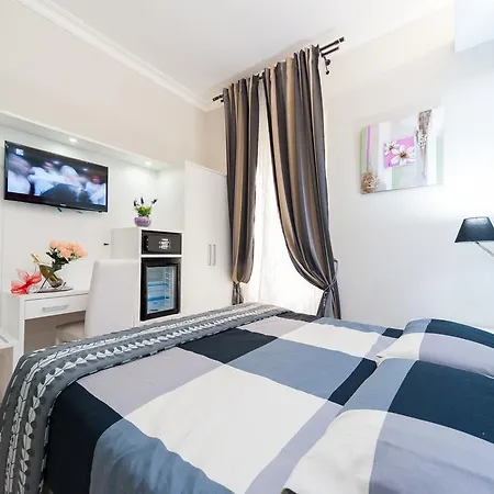 בית הארחה Suites Ottaviano